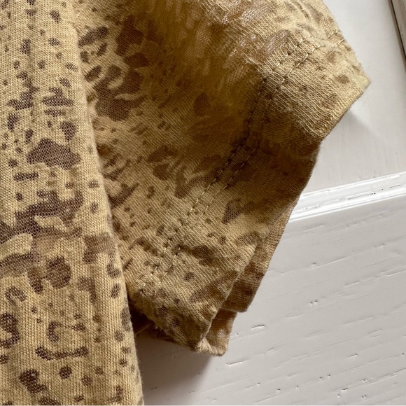 Knights Apparel NHL Pittsburgh Penguins Burn Out Short Sleeve T-Shirt Size S EUC - Picture 4 of 8